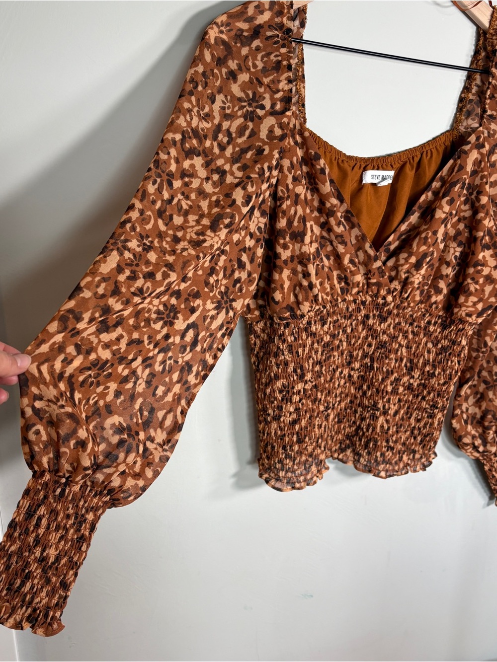 Steve Madden Animal Print Cheetah Smocked Crop Top L 🤎🐆☀️ - Picture 7 of 8